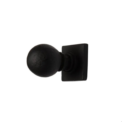 Attache de poteau à boule